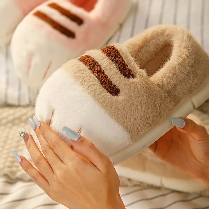 Kitty Paws Slippers™