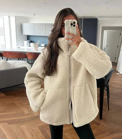 Kuscheliger Teddyfleece-Reißverschluss